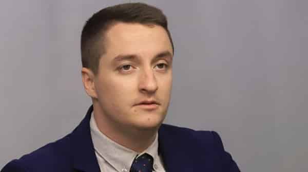Явор Божанков: Хората от хорото на Румен Радев са опозицията в БСП, искат махането на Нинова