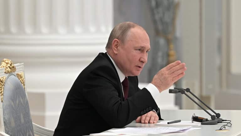 Илиян Василев: Путин тълкува санкциите и подкрепата за Украйна като казус бели