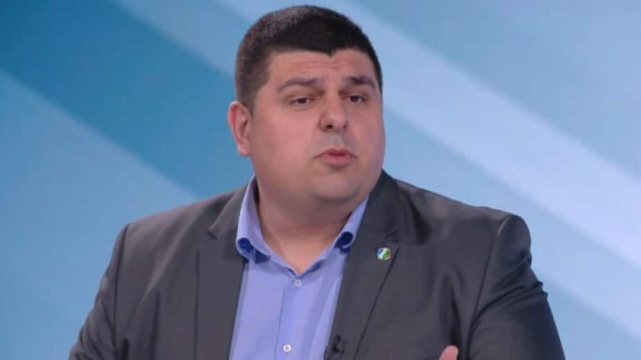 Иво Мирчев от ДБ: България спонсорира Путин и войната