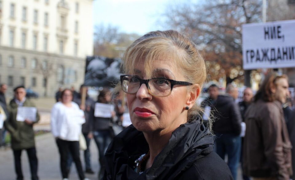 Румяна Ченалова: Поведението на българските власти е неправомерно тъй като с решенията си мотивират конкретни физически лица да извършат престъпление