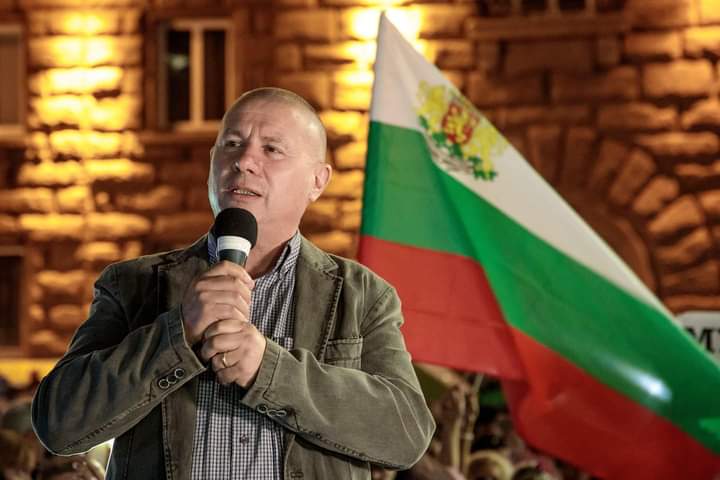 Шивиков: От страх, че губят властта представителите на тази напълно несъвместима коалиция са изпаднали в ступор