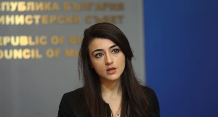 Лена Бориславова: В предизборната програма на ГЕРБ личат същите обещания като отпреди 10 години