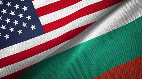 САЩ потвърдиха: Работим всеки ден с премиера Петков, за да помогнем на България за газа