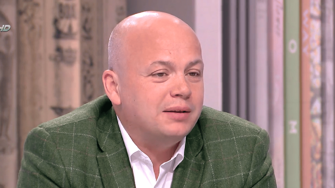 Александър Симов: БСП спаси парламента от гърча, не ГЕРБ