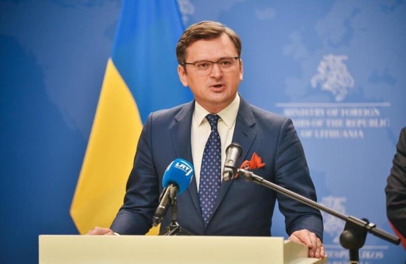Кулеба непреклонен: Украйна ще продължи да освобождава земите си