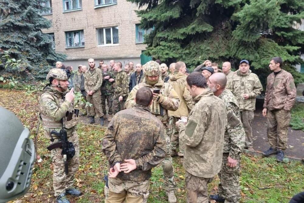 Русия и Украйна си размениха военнопленници