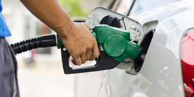 Без отстъпка от 25 стотинки за литър гориво от януари 2023 г.