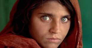 Kaк изглежда афганистанското момиче на National Geographic сега (ВИДЕО)