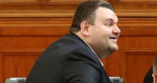 Журналист: След като НДСВ се завръща, не виждам проблем в това - някой отново да предложи депутата Пеевски за председател на ДАНС