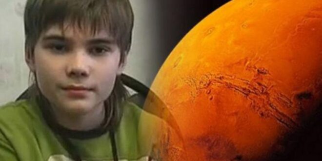 Русначето от Марс, предсказва историята с плашеща точност: Човечеството ще се промени, когато Сфинксът бъде отворен!!