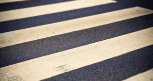 Шофьор блъсна 8-годишно дете и избяга