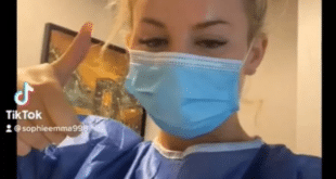 Тя отиде в Турция на долен лифтинг и почти умря от тази инфекция!!