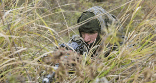 Руските военни получиха "мантии невидимки", които се крият от термовизионни камери