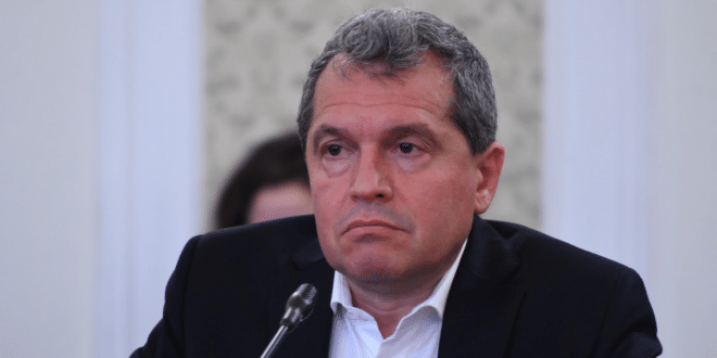 Тошко Йорданов взриви парламента с жестоки обиди срещу Петков, шефът на НС се намеси и стана по-страшно!