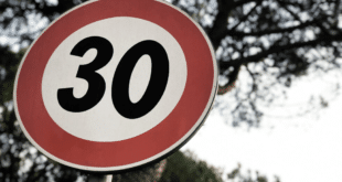 Трябва ли максималната скорост в градовете да стане 30 км/ч