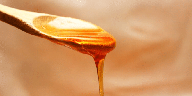 Ето какво се случва с тялото ви, ако изяждате една чаена лъжичка мед всяка сутрин