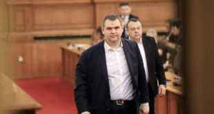 Прокуратурата е започнала проверка и по сигнал срещу Делян Пеевски