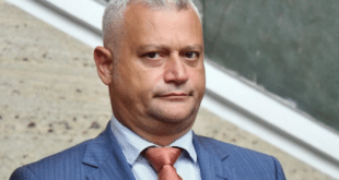 Зам.-правосъдният министър не изключи да има график за отстраняването на Гешев: Няма данни Васил Божков да се връща в България като защитен свидетел.