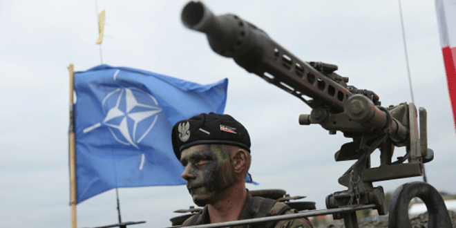 "Гардиън": Подготвят ли се войски на НАТО да навлязат в УкрайHа?