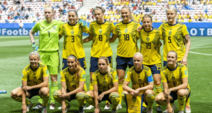 Хаос на Световното първенство за жени: Шведски футболисти трябваше да покажат гениталиите си, за да докажат пола си