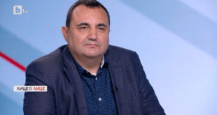 Веселин Стойнев (журналист): Правителството "Денков - Габриел" е единствено възможното
