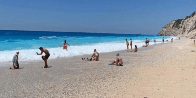 Младеж от Гърменско отиде с приятелчета на плаж в Гърция и стана най-страшното