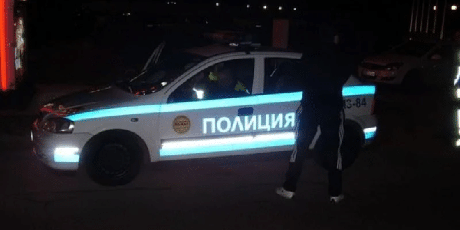 Див екшън, полицаи предизвикаха свада помежду си в София!