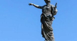 В кой български град се намира Статуята на Свободата