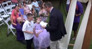 Последно желание: 10-годишно момиченце с рак "се омъжи“ за свой съученик (ВИДЕО)