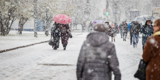Синоптичка от НИМХ смая цяла България с прогнозата за декември! Предупреди за поврати на топлината